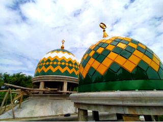 Masjid Arrahman Kab. Sumenep HARGA KUBAH MASJID - Bahan Galvalum & Enamel 2022