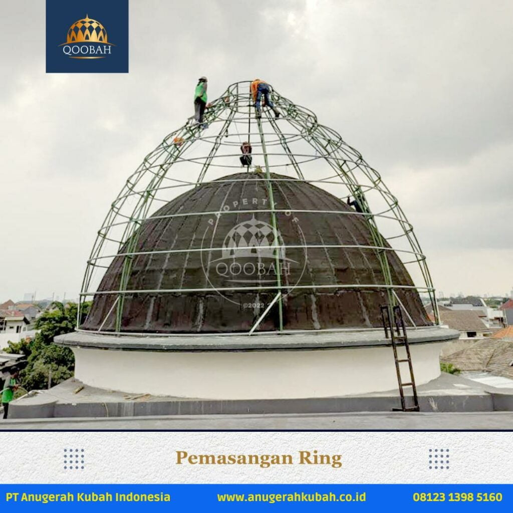Masjid Ash Shoobirin Surabaya Anugerahkubah co id 6  Proses Pemasangan Kubah di Masjid Ash Shoobirin Surabaya  Kubah Masjid Panel