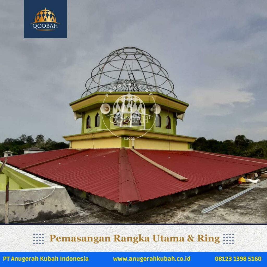 Masjid Jami Daruttaqwa Barito Anugerahkubah co id 4 Pemasangan Kubah di Masjid Jami' Daruttaqwa Barito Kalimantan Tengah